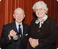 Sir Donald receiving the Chancellor's medal in January 2002